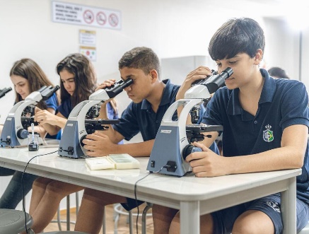 Laboratório de ciências da FIDE